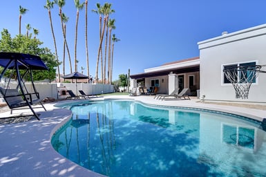 Beautiful Scottsdale Home w/ Pool and Mini Golf!