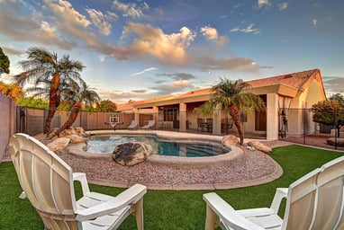 Summer specials! 3 bdrm Glendale Home w/ Pool